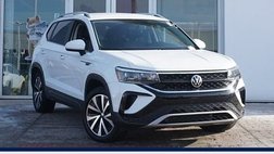 2022 Volkswagen Taos SE 4Motion