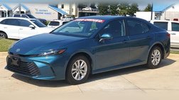 2025 Toyota Camry LE FWD