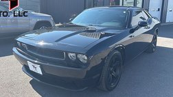 2011 Dodge Challenger SE