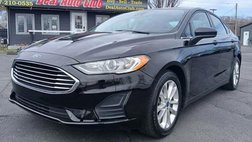 2020 Ford Fusion SE