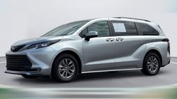 2024 Toyota Sienna XLE