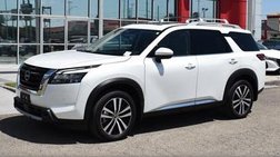 2025 Nissan Pathfinder Platinum