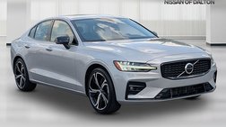 2024 Volvo S60 B5 Core Dark Theme