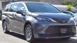 2021 Toyota Sienna LE 8-Passenger