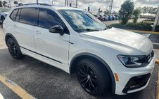 2021 Volkswagen Tiguan SE R-Line Black