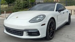 2018 Porsche Panamera 4S