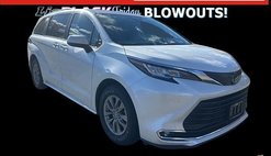 2023 Toyota Sienna XLE 7-Passenger