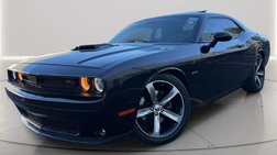 2016 Dodge Challenger R/T Plus