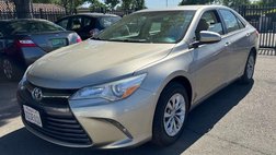 2017 Toyota Camry LE