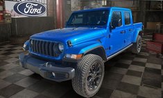 2025 Jeep Gladiator NightHawk