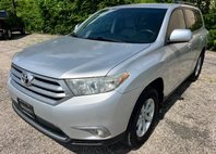 2012 Toyota Highlander SE