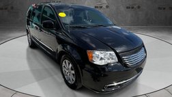 2015 Chrysler Town and Country Touring