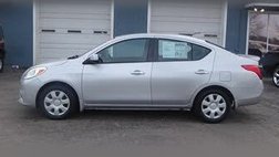 2014 Nissan Versa 1.6 SV