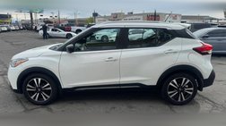 2020 Nissan Kicks SR
