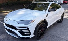 2020 Lamborghini Urus Base