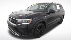 2024 Volkswagen Taos SE