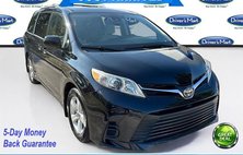 2020 Toyota Sienna LE 7-Passenger FWD with Auto-A