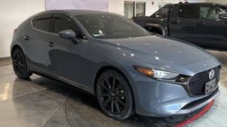 2022 Mazda MAZDA3 Premium