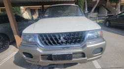 2003 Mitsubishi Montero Sport XLS