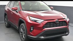 2025 Toyota RAV4 Hybrid XLE Premium