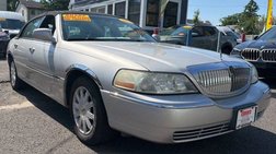 2011 Lincoln Town Car Signature Limited