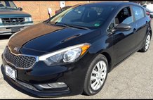 2016 Kia Forte5 LX