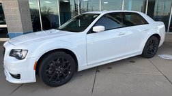 2023 Chrysler 300 Touring L