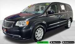 2016 Chrysler Town and Country Touring