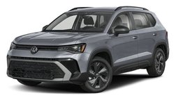 2025 Volkswagen Taos SE 4Motion