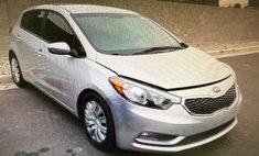 2016 Kia Forte5 LX