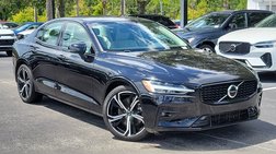 2024 Volvo S60 B5 Core Dark Theme