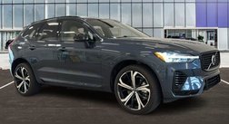 2024 Volvo XC60 Recharge T8 Ultimate Dark Theme
