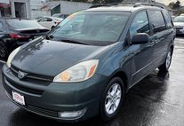 2005 Toyota Sienna 