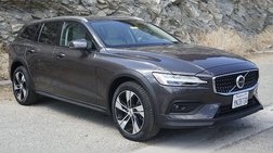 2024 Volvo V60 Cross Country B5 Plus