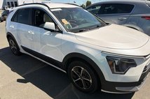 2023 Kia Niro EX