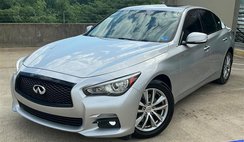 2015 Infiniti Q50 Standard