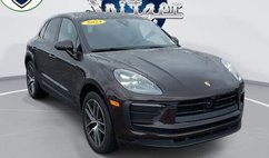 2023 Porsche Macan T