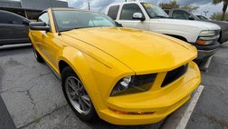 2005 Ford Mustang Deluxe
