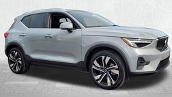 2024 Volvo XC40 B5 Plus Bright Theme