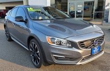 2016 Volvo S60 Cross Country T5 Platinum