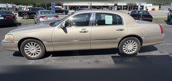 2005 Lincoln Town Car Signature