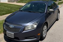 2013 Chevrolet Cruze LS Auto