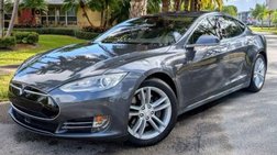 2015 Tesla Model S 90D