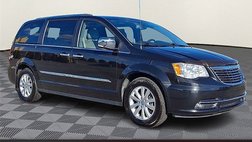 2016 Chrysler Town and Country Limited Platinum