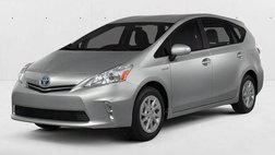 2014 Toyota Prius v Five