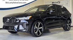 2025 Volvo XC60 B5 Ultra Dark Theme
