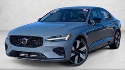 2024 Volvo S60 Recharge T8 Plus Dark Theme