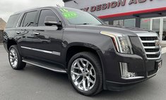 2016 Cadillac Escalade Luxury Collection