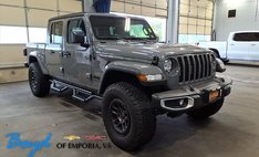 2023 Jeep Gladiator Sport S