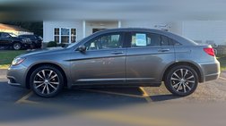2013 Chrysler 200 Limited